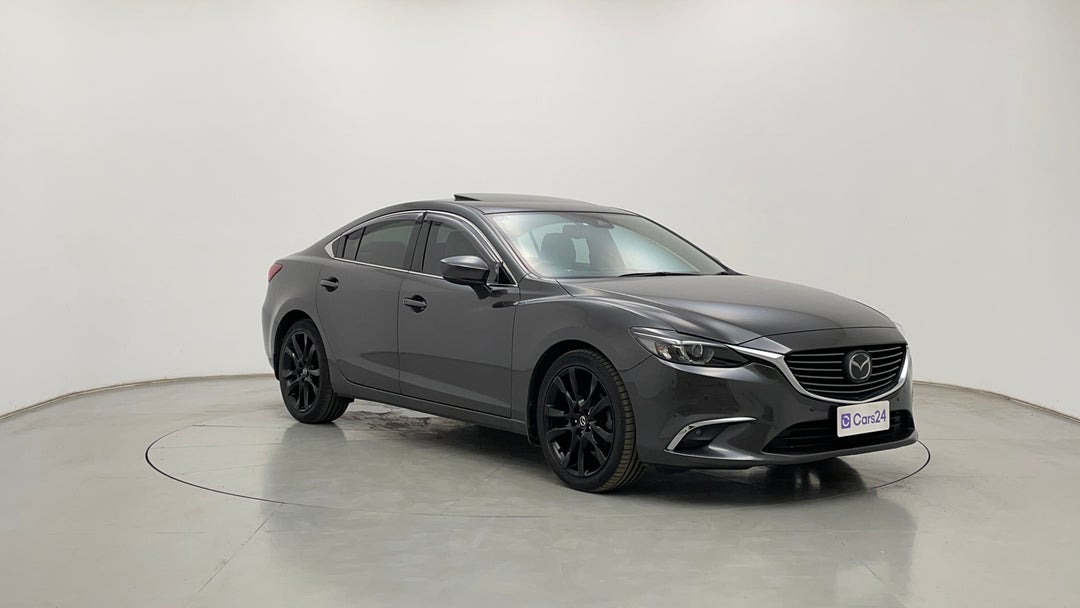 Right Front Diagonal (45- Degree) View