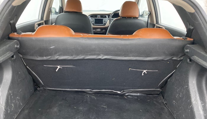 2018 Hyundai Elite i20 ASTA 1.4 CRDI, Diesel, Manual, 89,269 km, Dicky (Boot door) - Parcel tray missing