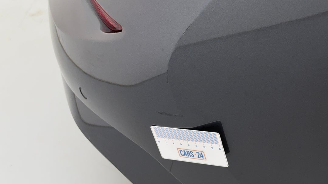 Bumper Rear Scratch