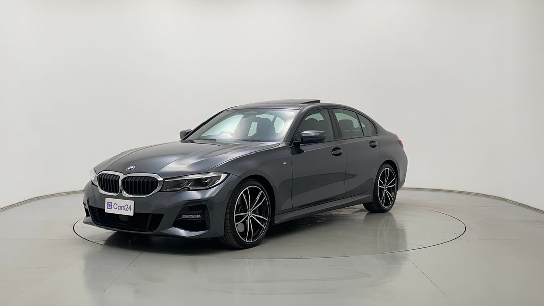 Left Front Diagonal (45- Degree) View