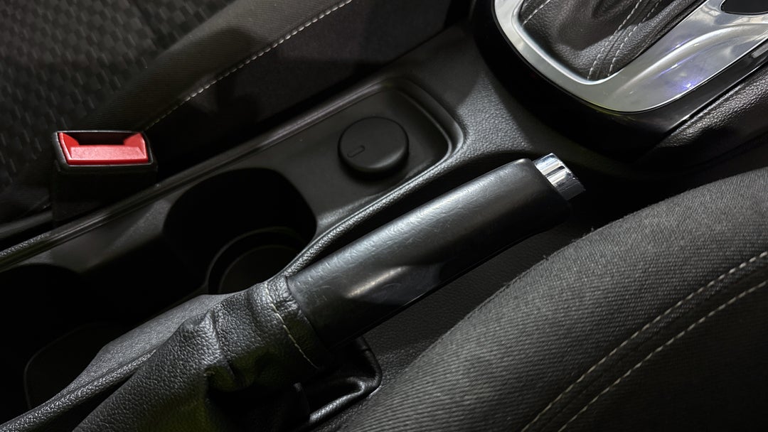 2018 Holden Astra Rs, Automatic, 31038 km, Handbrake