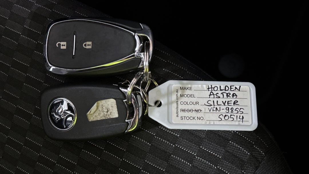 2018 Holden Astra Rs, Automatic, 31038 km, Key Close-up