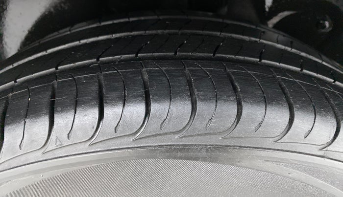 2019 Hyundai Creta 1.6 E + VTVT, Petrol, Manual, 16,733 km, Left Rear Tyre Tread