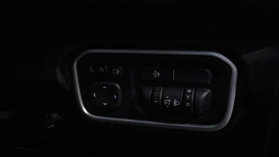 2021 GWM Ute Cannon-l (4x4), Automatic, 57226 km, Utility Switches/Buttons