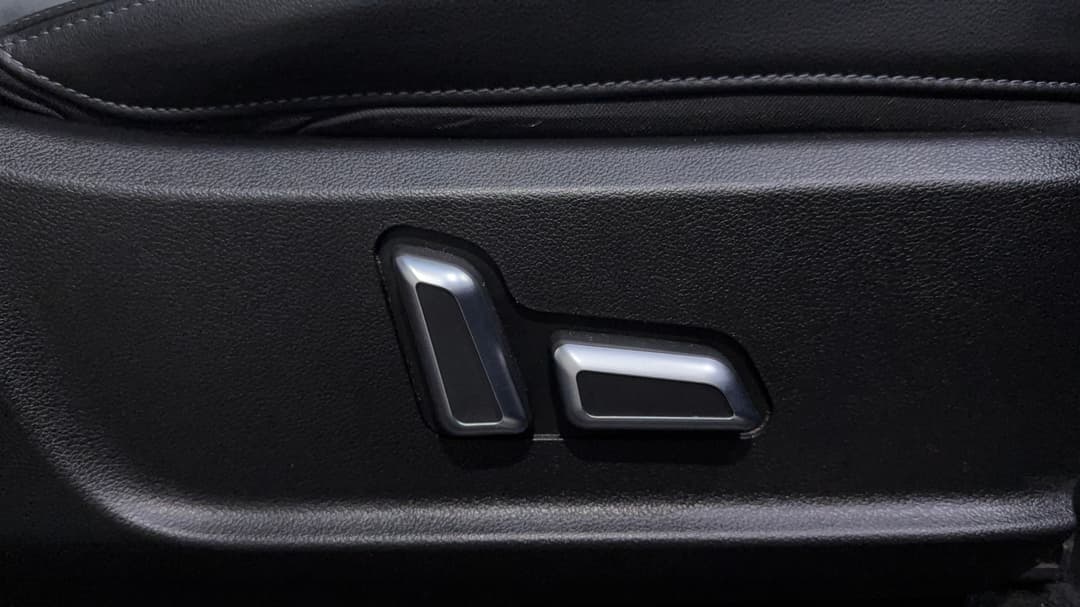 2021 GWM Ute Cannon-l (4x4), Automatic, 57226 km, Drivers Side Adjustment Panel
