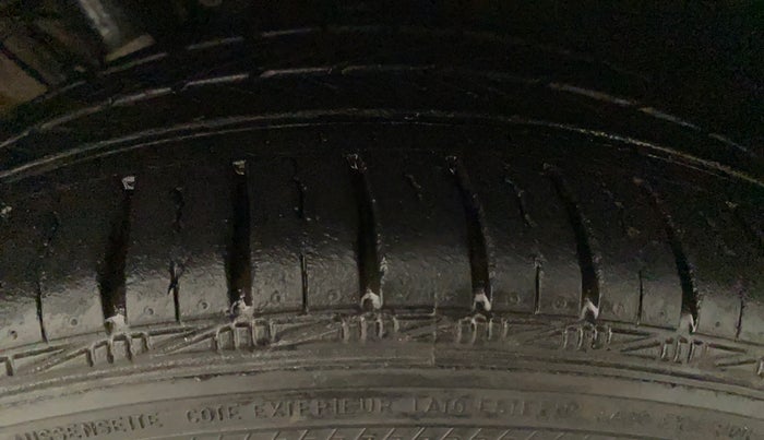 2020 Skoda Rapid AMBITION TSI, Petrol, Manual, 22,978 km, Left Front Tyre Tread