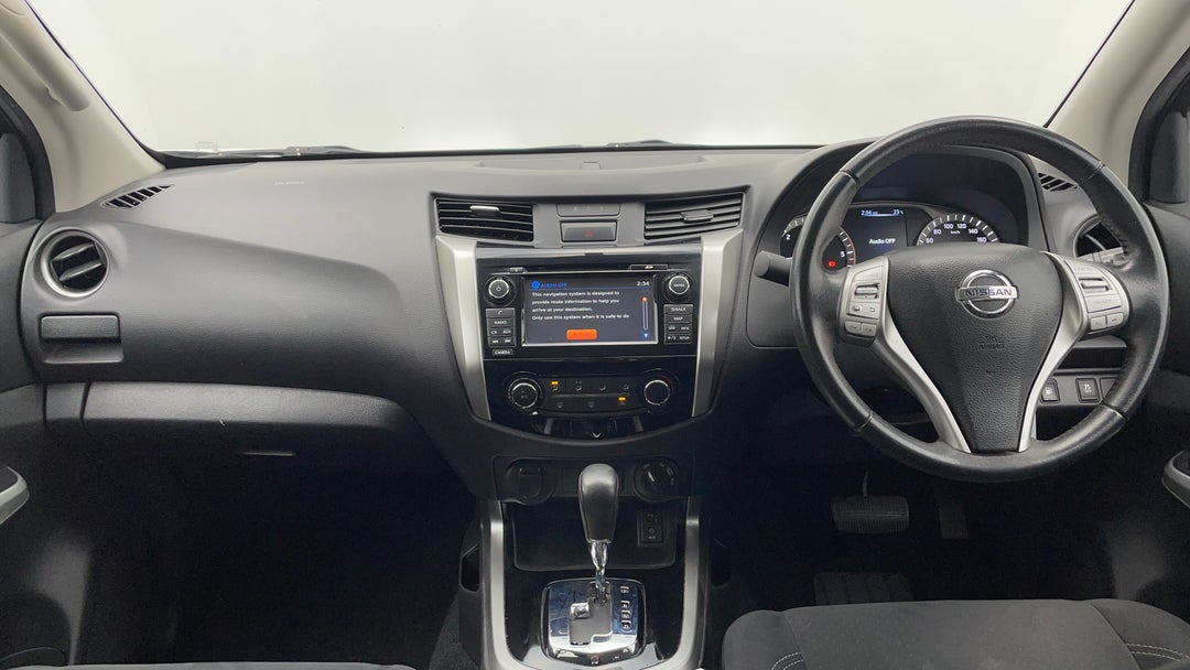 2018 Nissan Navara St (4x4), Automatic, 101289 km, Dashboard View
