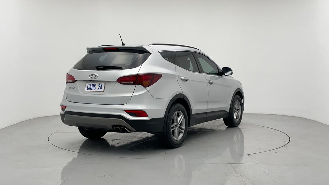 2017 Hyundai Santa Fe Active (4x4), Automatic, 76782 km, Right Back Diagonal (45- Degree) View