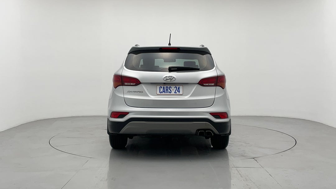 2017 Hyundai Santa Fe Active (4x4), Automatic, 76782 km, Back/Rear View