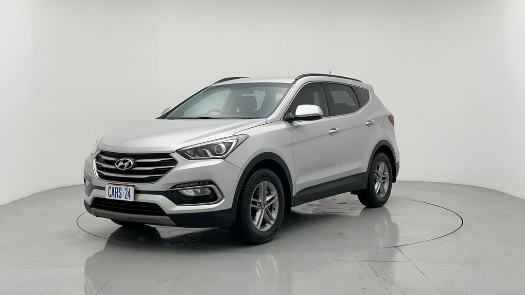 2017 Hyundai Santa Fe Active (4x4), Automatic, 76782 km, Left Front Diagonal (45- Degree) View