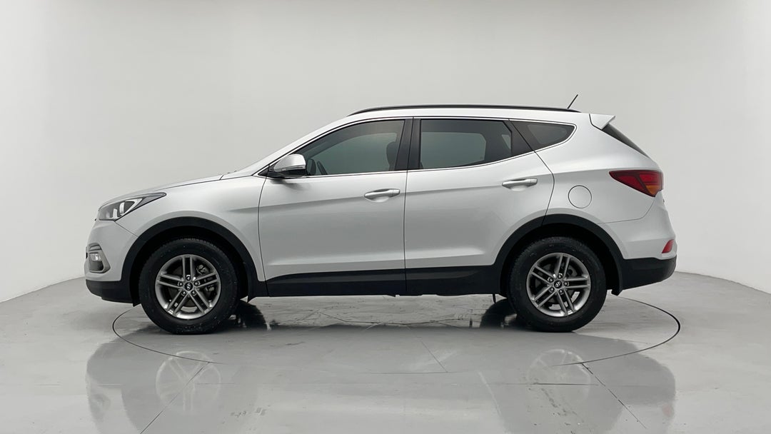 2017 Hyundai Santa Fe Active (4x4), Automatic, 76782 km, Left Side View