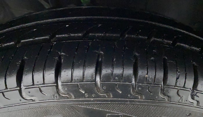 2018 Datsun Redi Go T (O), Petrol, Manual, 40,404 km, Left Rear Tyre Tread