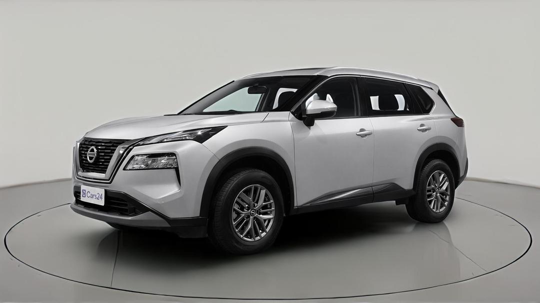 2024 Nissan X-trail St (4WD) 7 Seat, Automatic, 50046 km, Left Front Diagonal (45- Degree) View