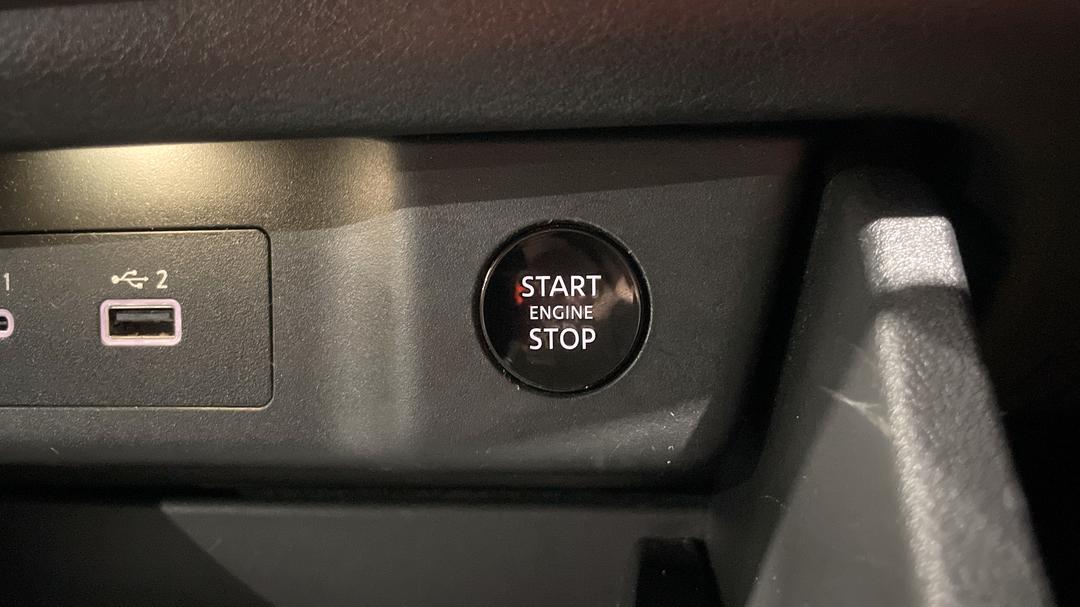2024 Nissan X-trail St (4WD) 7 Seat, Automatic, 50046 km, Keyless / Button Start