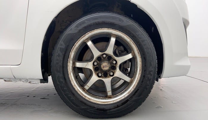 2012 Maruti Ertiga VDI ABS, Diesel, Manual, 2,44,488 km, Right Front Wheel