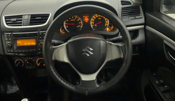 2015 Maruti Swift VXI, Petrol, Manual, 76,928 km, Steering Wheel Close Up
