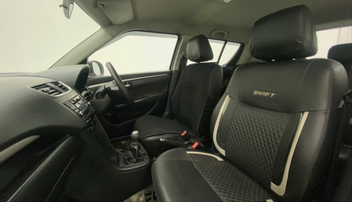 2015 Maruti Swift VXI, Petrol, Manual, 76,928 km, Right Side Front Door Cabin