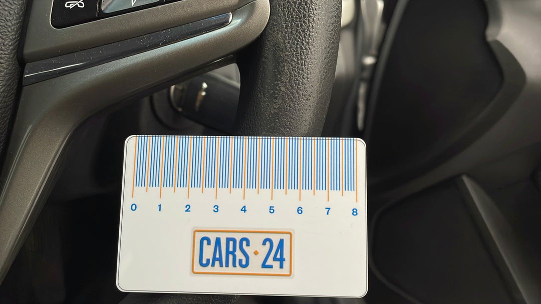 2014 Holden Commodore Evoke, Automatic, 144282 km, Steering Wheel Body Wear