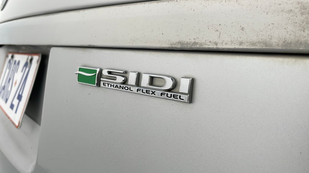 2014 Holden Commodore Evoke, Automatic, 144282 km, Badge (Boot Right Side)