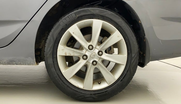 2012 Hyundai Verna FLUIDIC 1.6 VTVT SX, Petrol, Manual, 47,118 km, Left Rear Wheel
