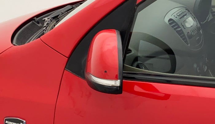2012 Hyundai i10 SPORTZ 1.1, CNG, Manual, 74,850 km, Left rear-view mirror - Minor scratches