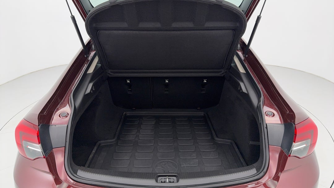 2018 Holden Calais Calais, Automatic, 57797 km, Boot Inside View