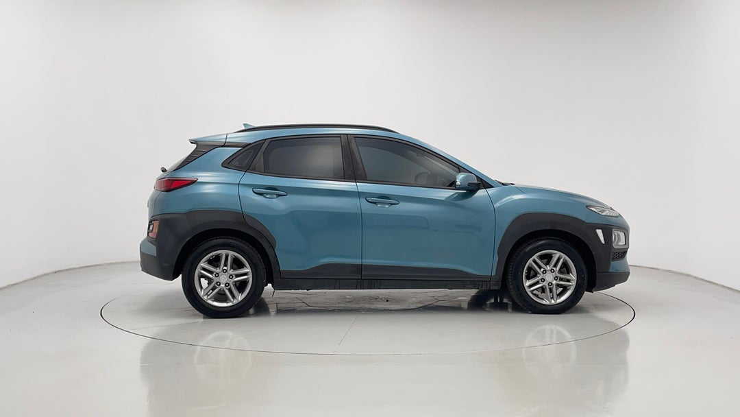 2019 Hyundai Kona Active (FWD), Automatic, 148834 km, Right Side View