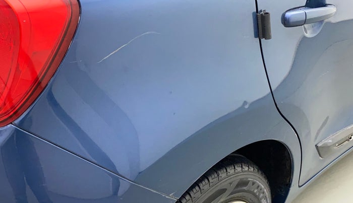2016 Maruti Baleno DELTA PETROL 1.2, Petrol, Manual, 88,882 km, Right quarter panel - Slightly dented