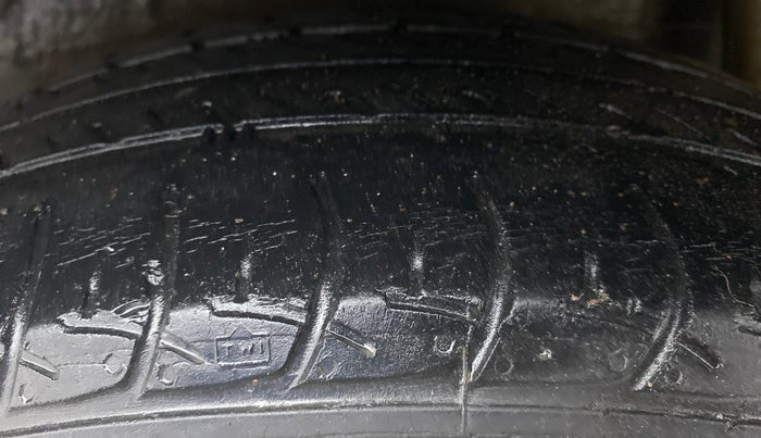 2017 Maruti Celerio ZXI D, Petrol, Manual, 34,255 km, Left Rear Tyre Tread