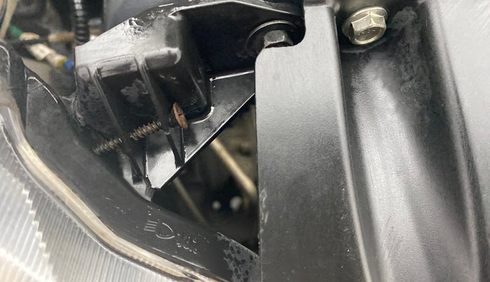 2017 Maruti Celerio ZXI D, Petrol, Manual, 34,255 km, Bonnet (hood) - Cowl vent panel has minor damage