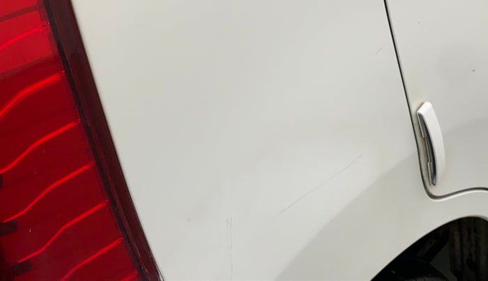 2017 Maruti Wagon R 1.0 LXI CNG, CNG, Manual, 74,772 km, Right quarter panel - Minor scratches