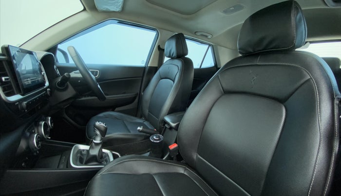2021 Hyundai VENUE 1.0L Turbo GDI SX(O) MT, Petrol, Manual, 24,478 km, Right Side Front Door Cabin