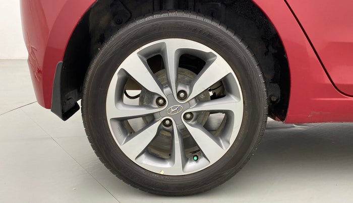 2017 Hyundai Elite i20 ASTA 1.2 DUAL TONE, Petrol, Manual, 38,571 km, Right Rear Wheel
