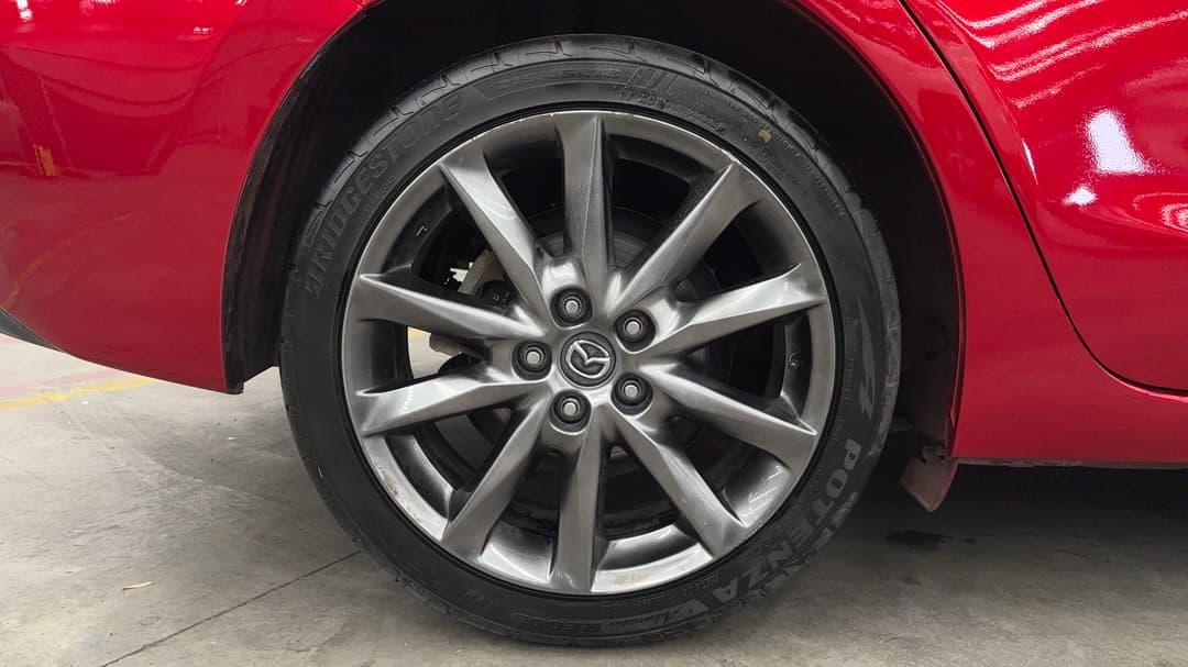 2018 Mazda 3 Sp25 Astina, Automatic, 84366 km, Right Rear Wheel