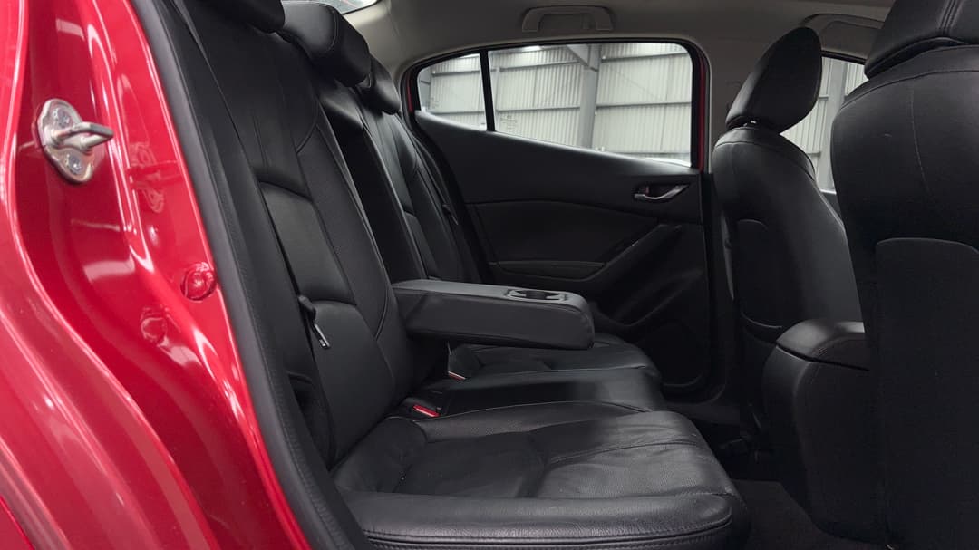 2018 Mazda 3 Sp25 Astina, Automatic, 84366 km, Right Side Rear Door Cabin View