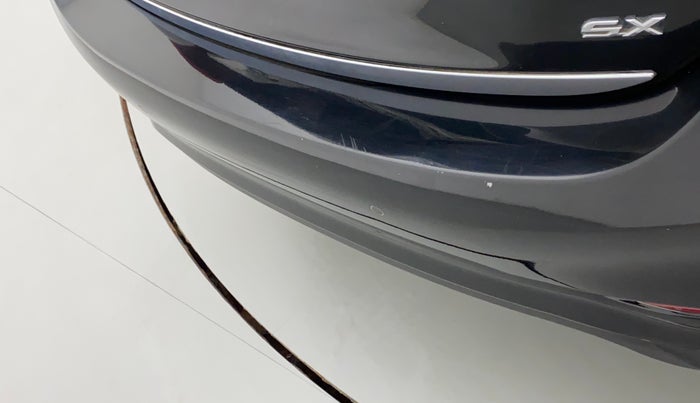 2018 Hyundai Verna 1.6 VTVT SX, Petrol, Manual, 53,475 km, Rear bumper - Minor scratches
