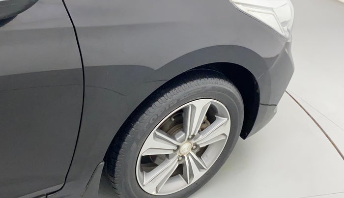 2018 Hyundai Verna 1.6 VTVT SX, Petrol, Manual, 53,475 km, Right fender - Minor scratches