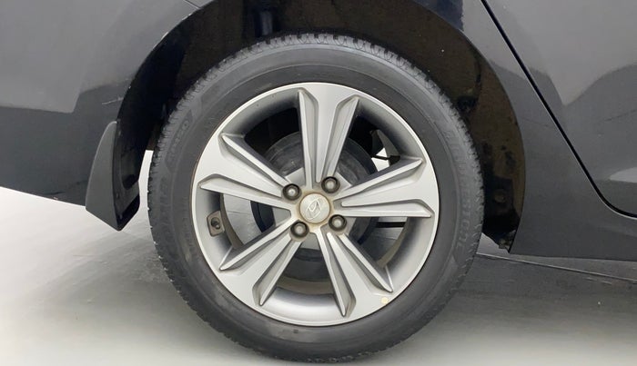 2018 Hyundai Verna 1.6 VTVT SX, Petrol, Manual, 53,475 km, Right Rear Wheel