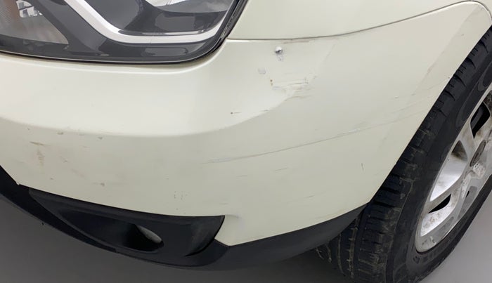 2017 Renault Duster RXL PETROL, Petrol, Manual, 37,578 km, Front bumper - Minor scratches