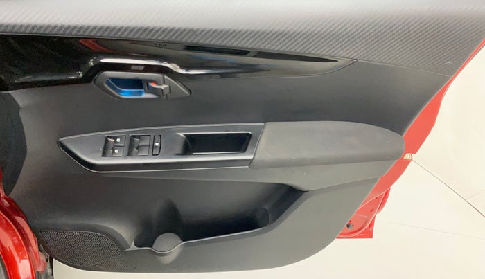 2017 Mahindra KUV 100 NXT K8 P 6 STR, Petrol, Manual, 7,845 km, Driver Side Door Panels Control