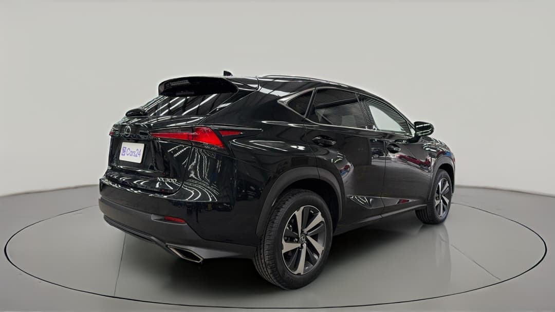 2018 Lexus Nx300 Sports Luxury (AWD), Automatic, 67617 km, Right Back Diagonal (45- Degree) View