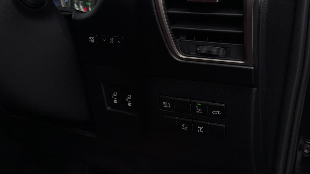 2018 Lexus Nx300 Sports Luxury (AWD), Automatic, 67617 km, Utility Switches/Buttons