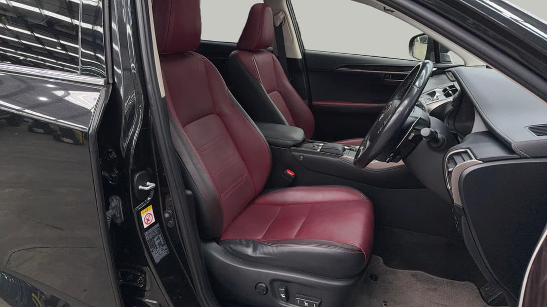 2018 Lexus Nx300 Sports Luxury (AWD), Automatic, 67617 km, Right Side Front Door Cabin View
