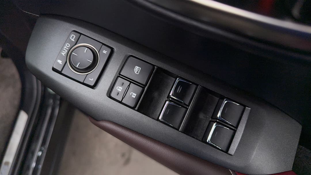 2018 Lexus Nx300 Sports Luxury (AWD), Automatic, 67617 km, Drivers Side Door Panel Controls