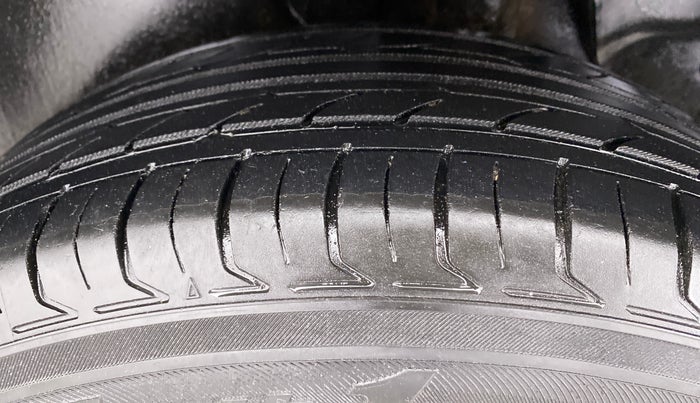 2016 Hyundai Creta 1.6 E + VTVT, Petrol, Manual, 76,824 km, Left Rear Tyre Tread