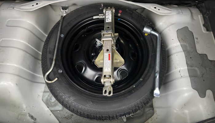 2019 Maruti Alto K10 VXI P, Petrol, Manual, 33,667 km, Spare Tyre