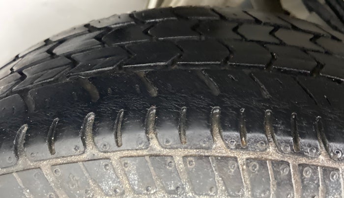 2019 Maruti Alto K10 VXI P, Petrol, Manual, 33,667 km, Right Rear Tyre Tread
