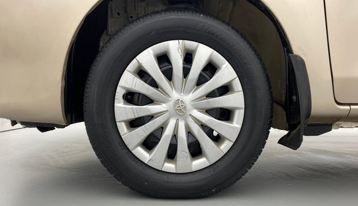 2011 Toyota Etios Liva G, Petrol, Manual, 21,117 km, Left Front Wheel