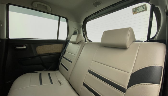 2017 Maruti Wagon R 1.0 VXI, Petrol, Manual, 56,816 km, Right Side Rear Door Cabin