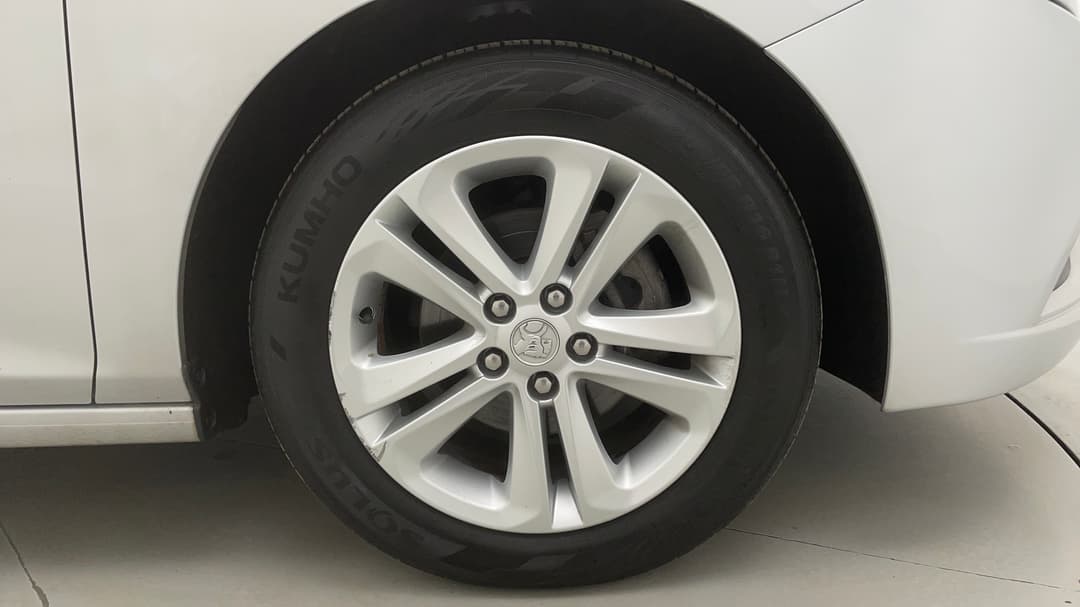 2018 Holden Astra Ls Plus, Automatic, 108954 km, Right Front Wheel